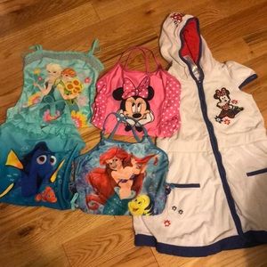 Disney swimsuit bundle size 9/10